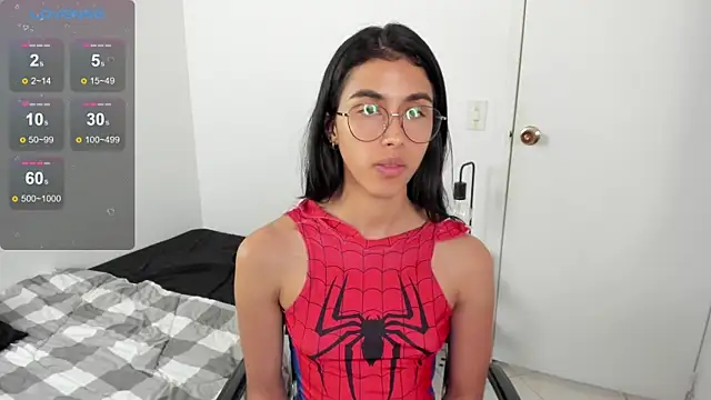 XXX chat uživo modela Mazikeen__18