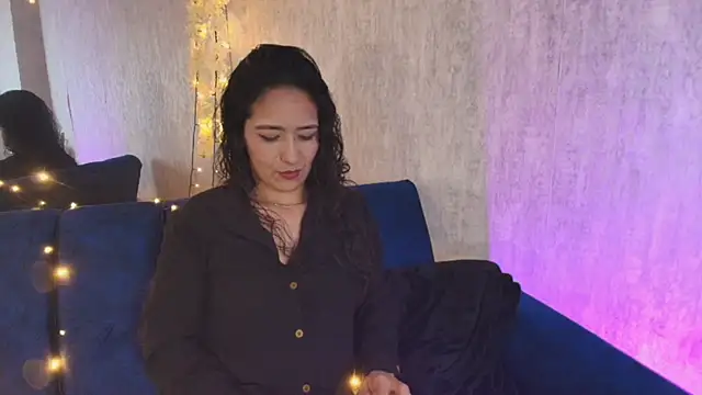 Chatroom XXX en direct de Vicky_Angeel