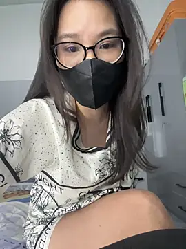 Evelyn9xzz Show Webcam