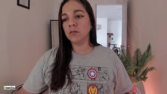 urcute_kitten's Live XXX Chat