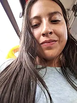 MaskedLatinaX Show in webcam