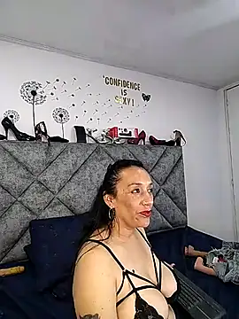 แชท XXX สดของ Shantey_Laurent