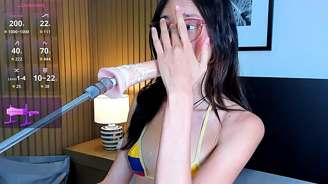 Chat XXX en directo de doll_bella_