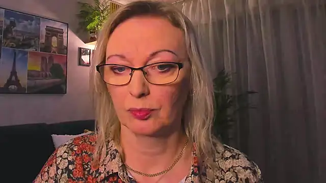 vanessa_chat Adlı Modelin Web Kamerası Şovu