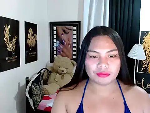 TSbrianaHugeCock Adlı Modelin Web Kamerası Şovu