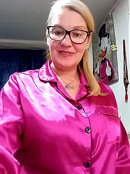 Pokazy przed kamerką – irinamaux