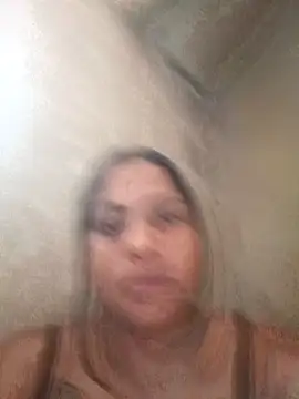 Chat XXX en directo de Giselabrunette25