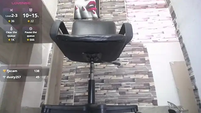 dhevora Chat XXX in diretta