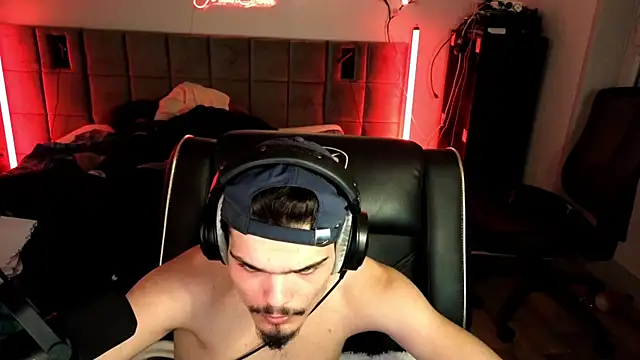 Chatroom XXX en direct de JordanShow