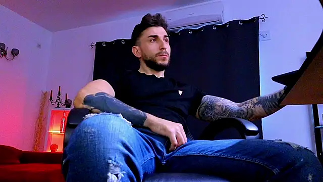 MightyAaron66のウェブカメラショー