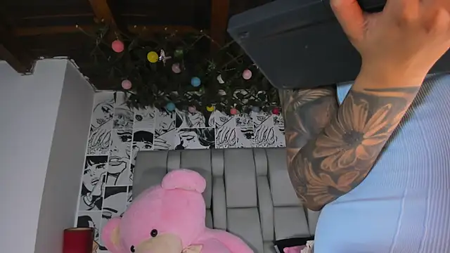 LucyRosse Obrolan Langsung XXX