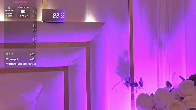 LeyaFoxhall's Webcam Show