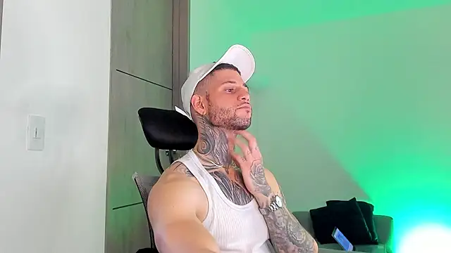 _jamesleandros1n Live XXX chat