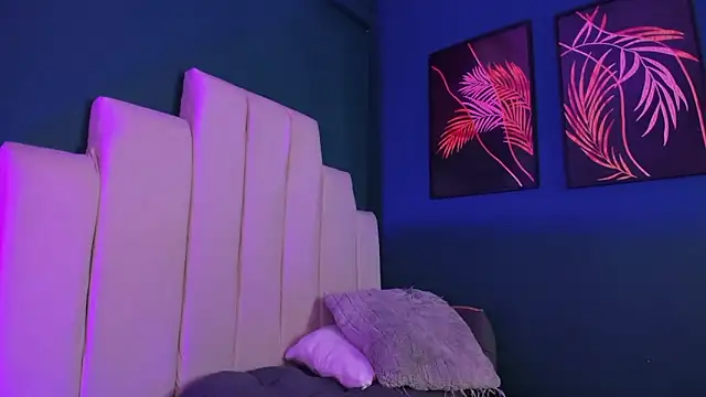 Cheys_Mast élő XXX-chatje