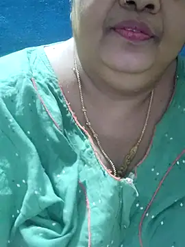 tamilthanushri Live XXX-Chat