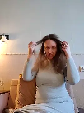 Evelina_cute's Live XXX Chat