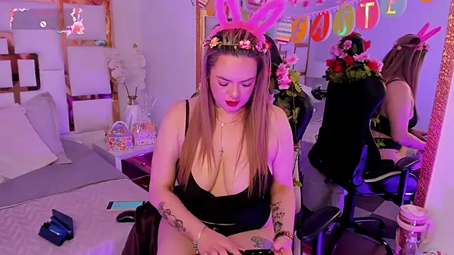 AvaMiia – Live XXX-chat