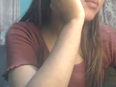 NancyRuvi – Naživo XXX chat