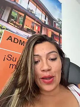 Chat +18 de LIZ-06_ ao vivo