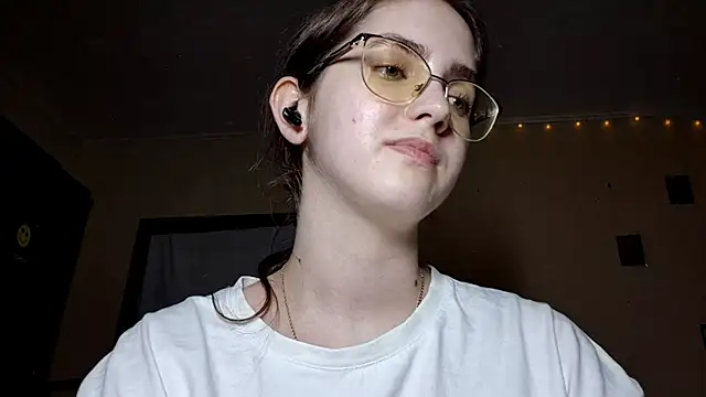 Katelemon লাইভ XXX চ্যাট