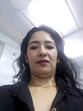 Vicky_Angeel Adlı Modelin Canlı XXX Sohbeti