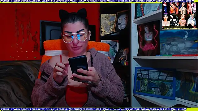 แชท XXX สดของ cuminmenowbbyx