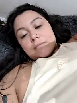 XXX chat uživo modela bigbooty-30