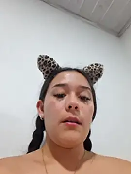 Онлайн чат XXX AlessiaKnox