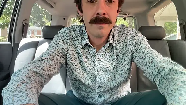 RawSlutMaker: вебкам-шоу