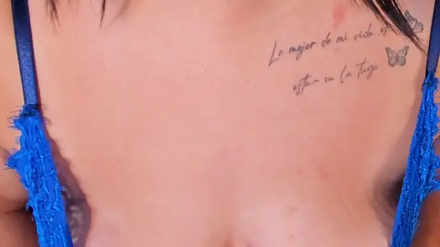 XXX chat uživo modela GiiaRoss