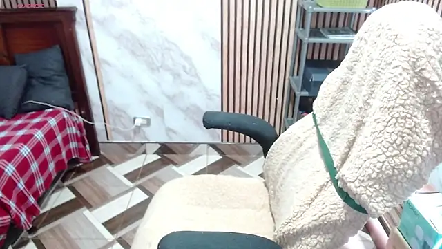 Živý XXX chat Sonialorens_