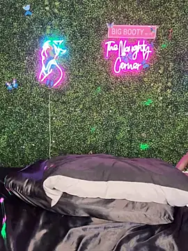 RenaThickAss' Live XXX Chat