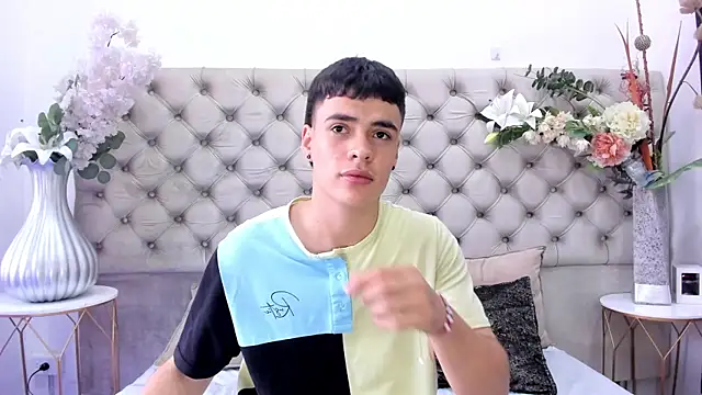 BenitoSaenz Live XXX-Chat