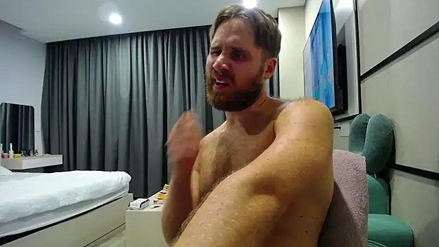 LorenzoLux's Live XXX Chat