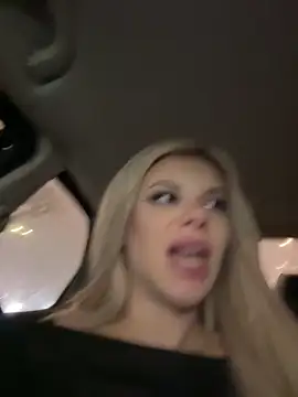 AlyssaFoxx_'s Webcam Show