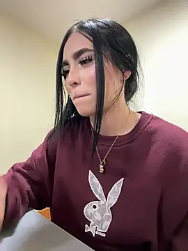 Sara_Fernandez_: онлайн-секс-чат