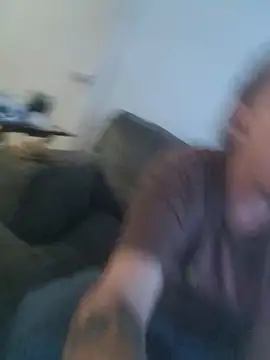 yourMasterisBored ওয়েবক্যাম শো