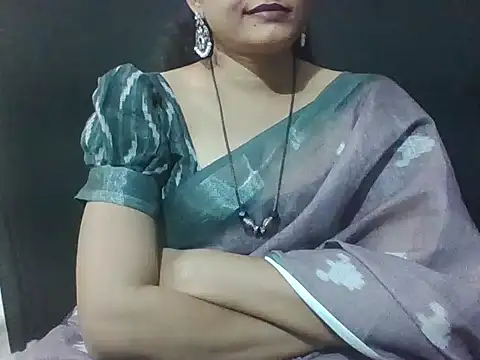 Thilothama_Vaishu Live XXX-Chat