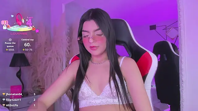 Chat XXX en directo de KarelyMitchel