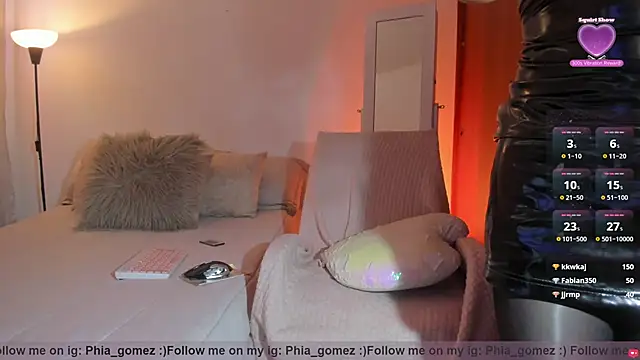 whitneyhot's Live XXX Chat