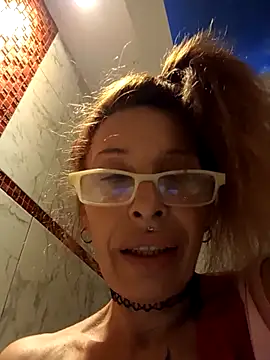 Chat +18 de FrozenWaffle ao vivo