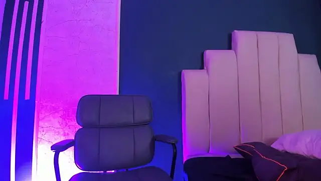 Chat XXX ao vivo de Cheys_Mast