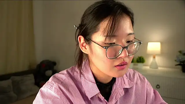 NelleMihalkon Live XXX chat