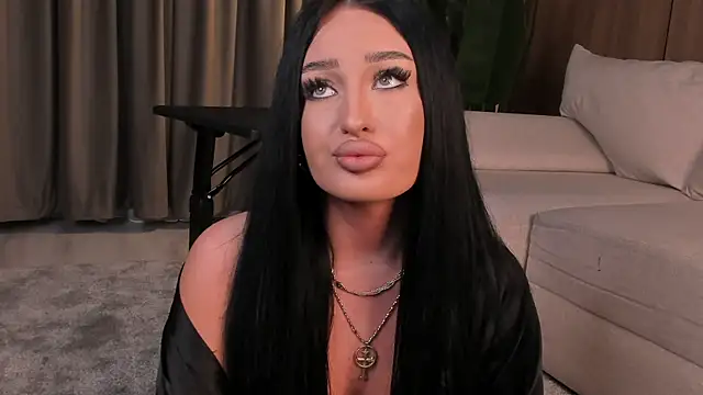 EmeraldKat Live XXX-Chat