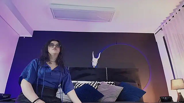 _Jade_16 élő XXX-chatje