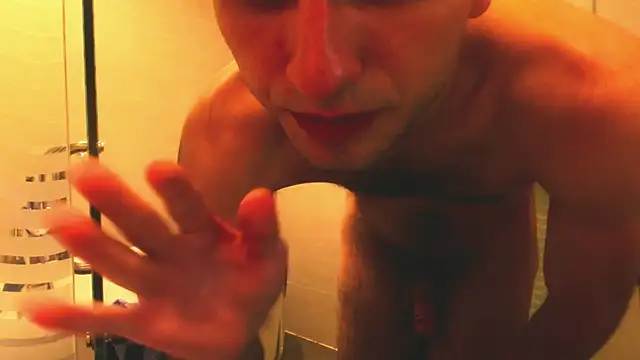 DarkRogue19 Show Webcam