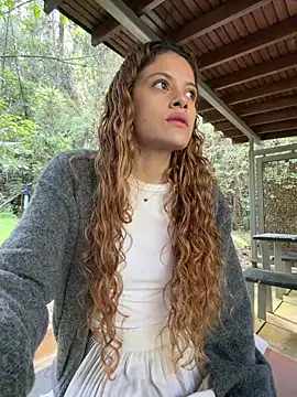 alana15 라이브 XXX 채팅