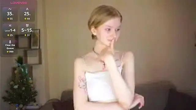 ToyaPletz Live XXX-Chat