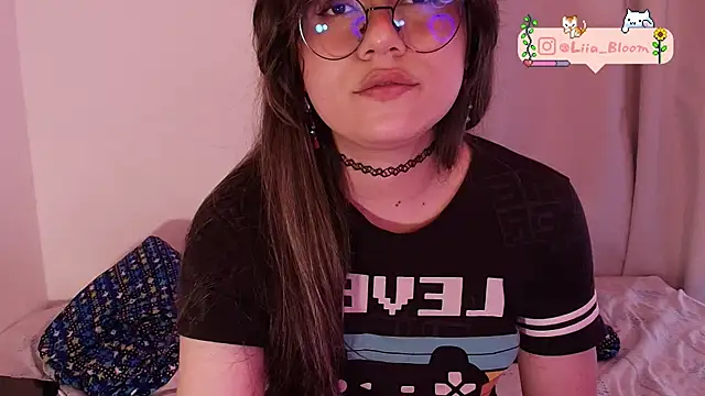 Liia-Bloom – webcam-show