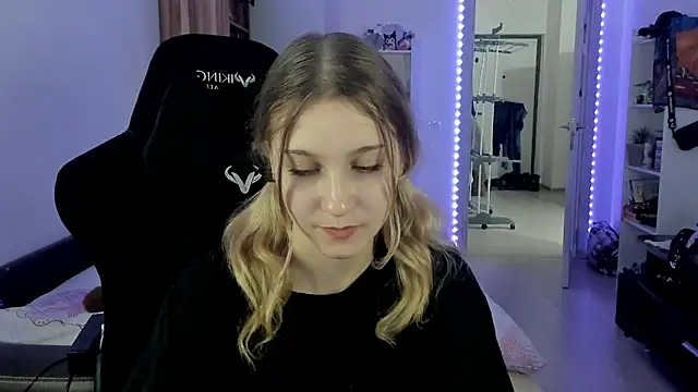 Cassi_Stonem live XXX chat